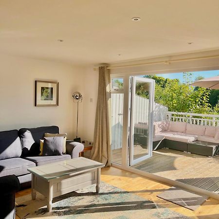 Nola Lodge Cirencester Bagian luar foto