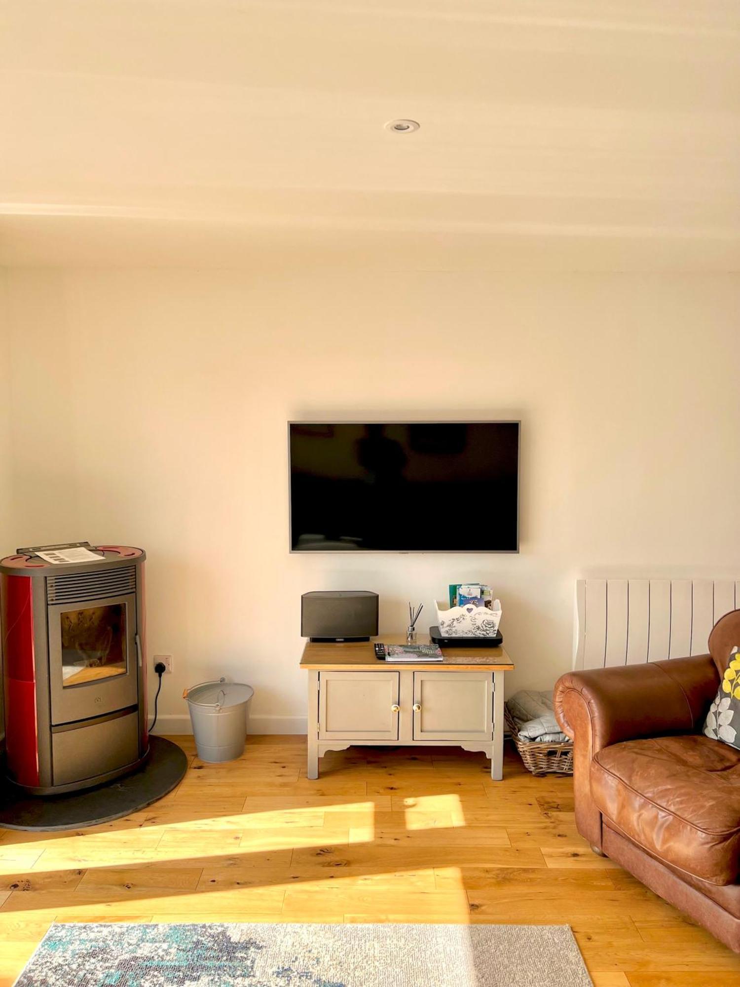 Nola Lodge Cirencester Bagian luar foto